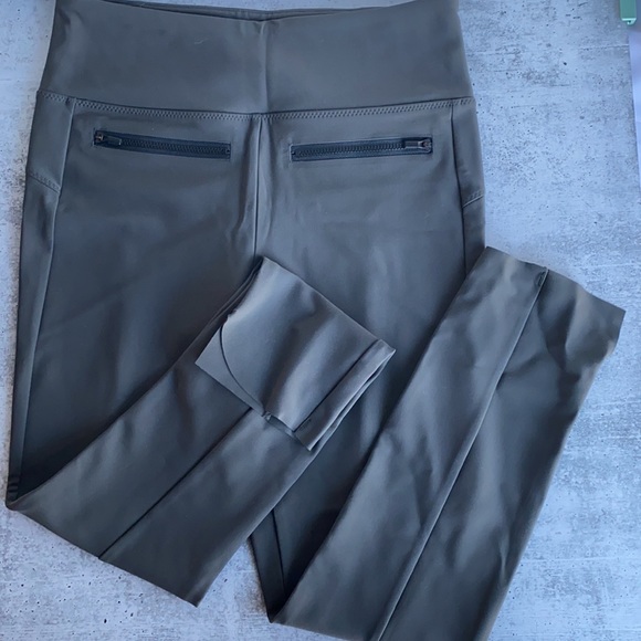 Athleta Pants - Athleta Leggings W Front Zippers Sz s